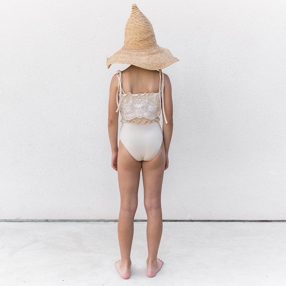 BELLE CHIARA Smocked Bobbin Lace Swimsuit 2Y - Picture 7 of 7